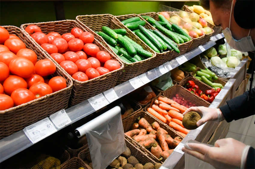 Росстат: недельный рост цен на плодоовощную продукцию в России замедлился до 1,5%