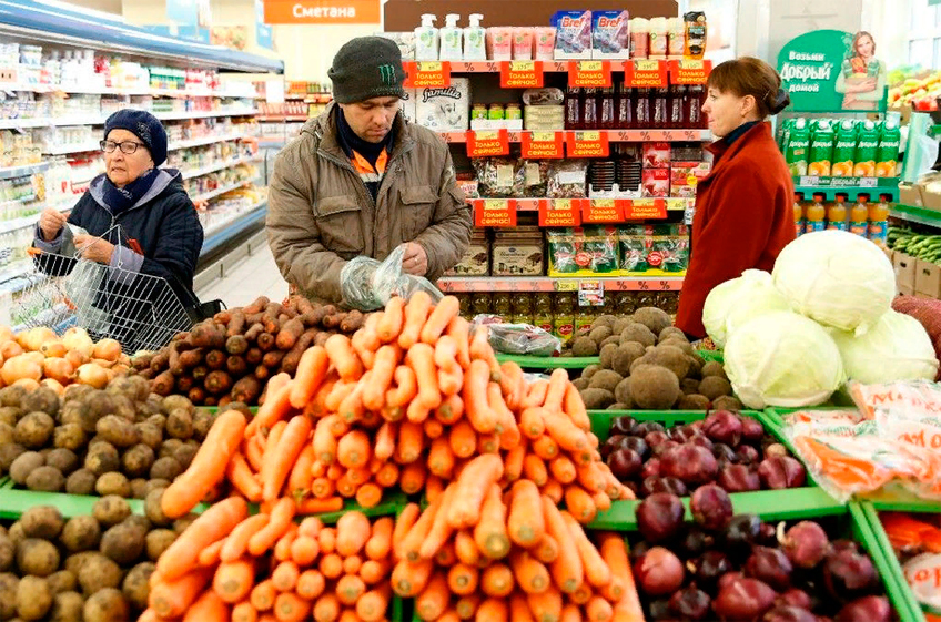 Росстат: снижение цен на плодоовощную продукцию в России ускорилось до 0,4%