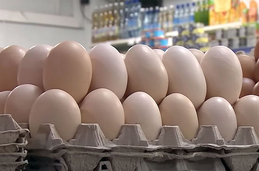 Росстат: снижение цен на яйца в России за неделю замедлилось до 0,5%